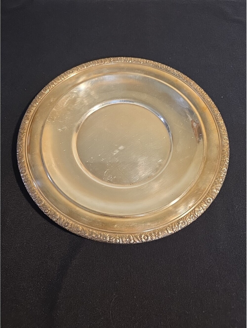 Gorham EP YC961 Plate 10.5" With Floral Edge